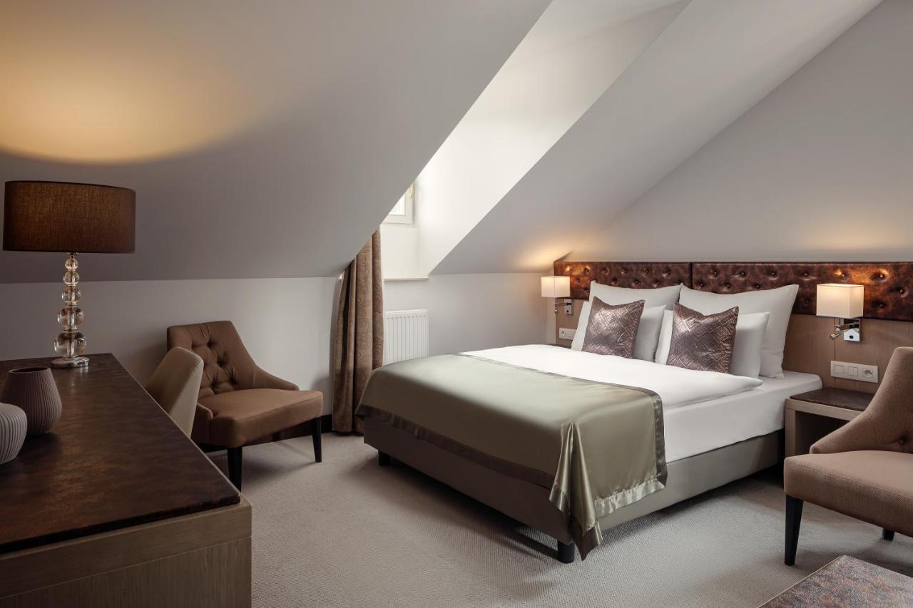 Boutique Hotel Saxonia Karlowe Wary Zewnętrze zdjęcie